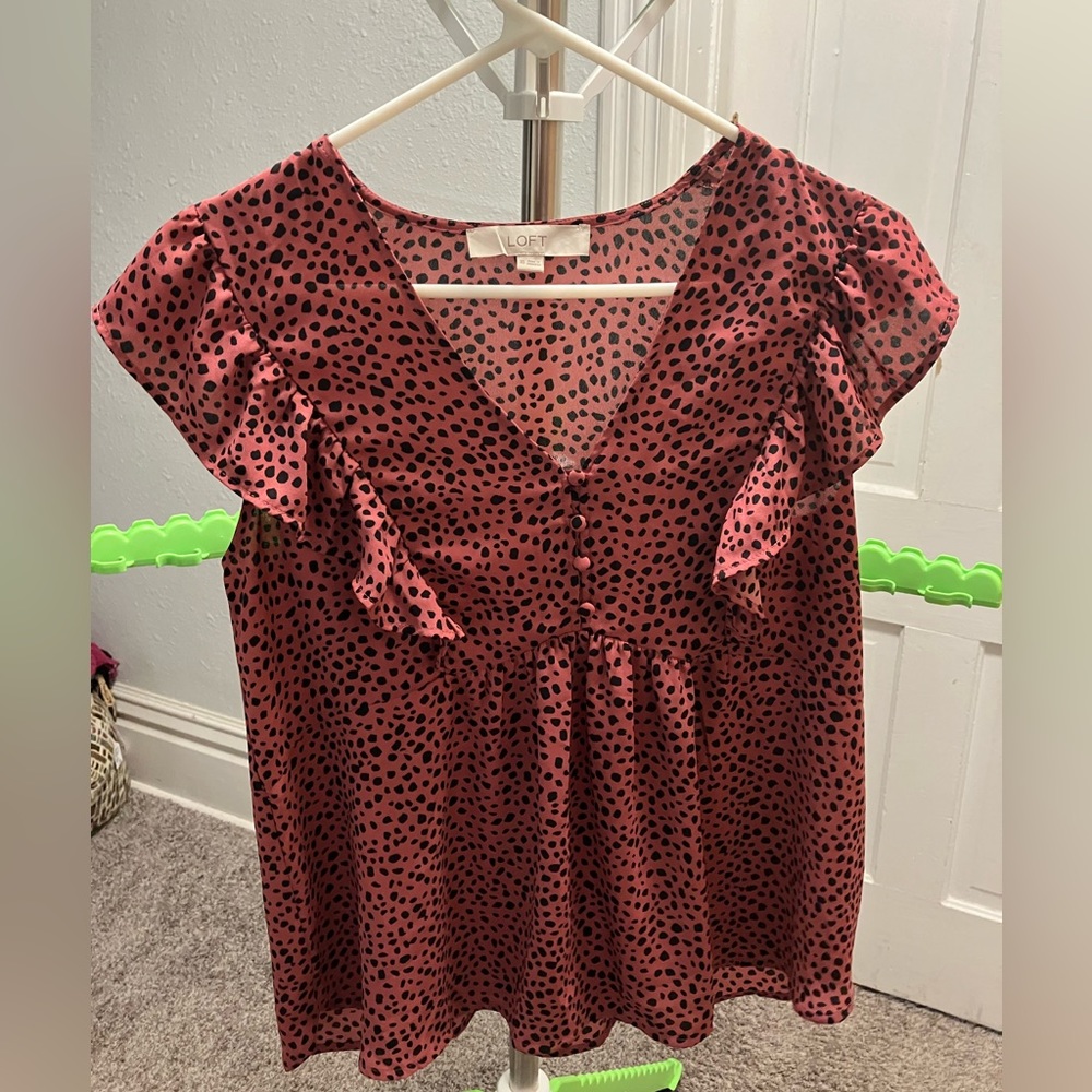 Women’s loft top